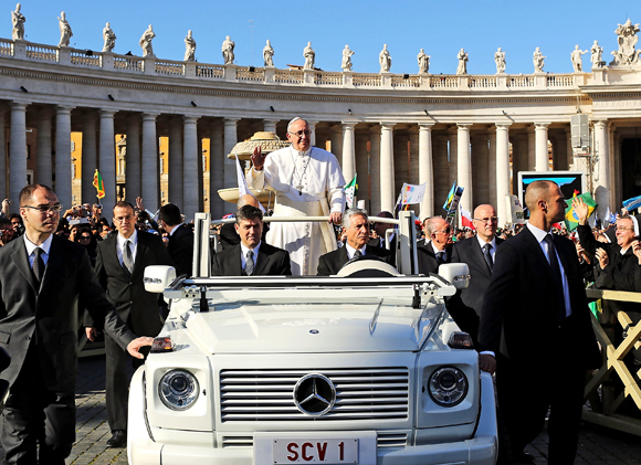 Pope-francis-inaugural-mass-580-3e23587a566675aef1376e650c7874ff-