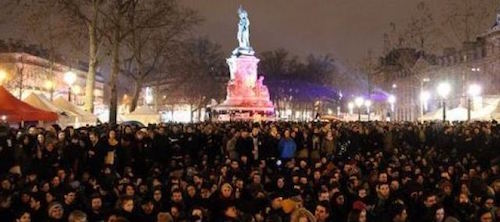 A-nuit-debout-640x468-6107620f25597551373f223e12d2cd78-