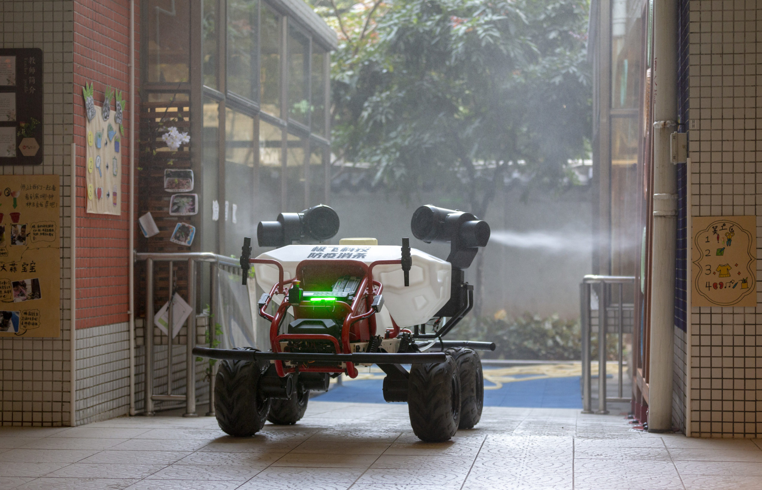 Xag_r80_disinfetant_spraying-scaled-